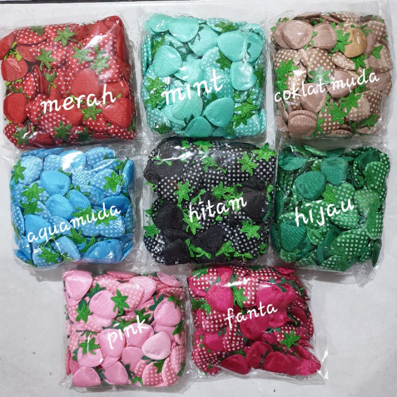 Aplikasi Strowberry Per 12 Pcs