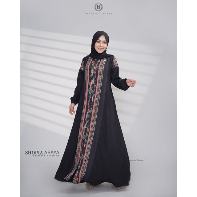 SHOPIA ABAYA by NADHEERA LUXURY