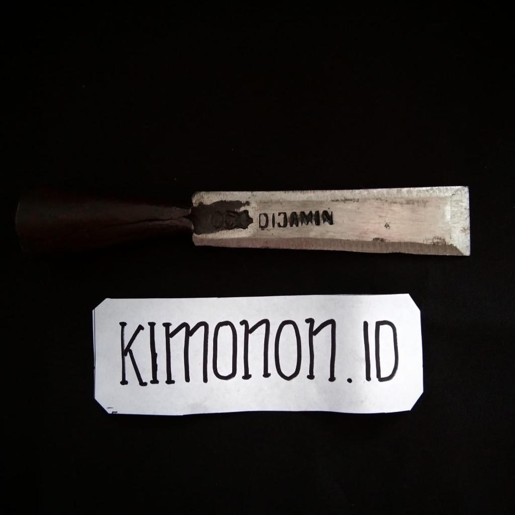 Pahat Tatah Kayu ukuran 3cm merk Djamin Bahan Baja Per Kualitas Super