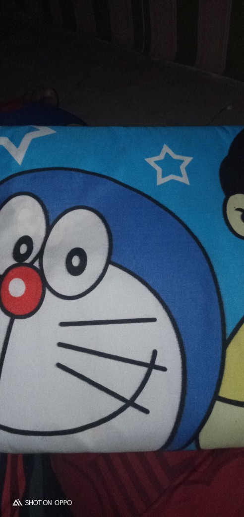 Sprei Doraemon Star Uk 90, 100, 120, 160, 180, 200