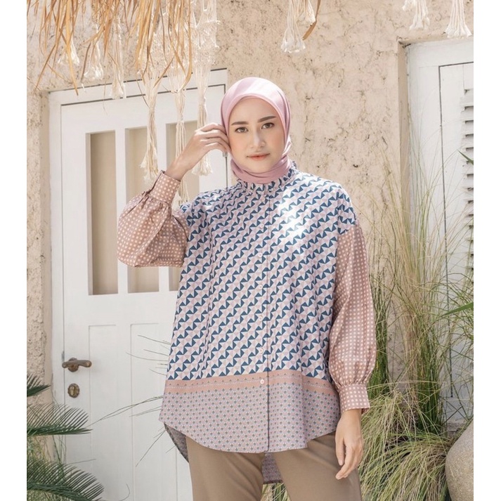 Heaven Lights - Suri Blouse