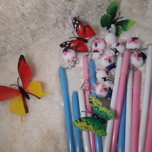 

BOLPEN KARAKTER LINE