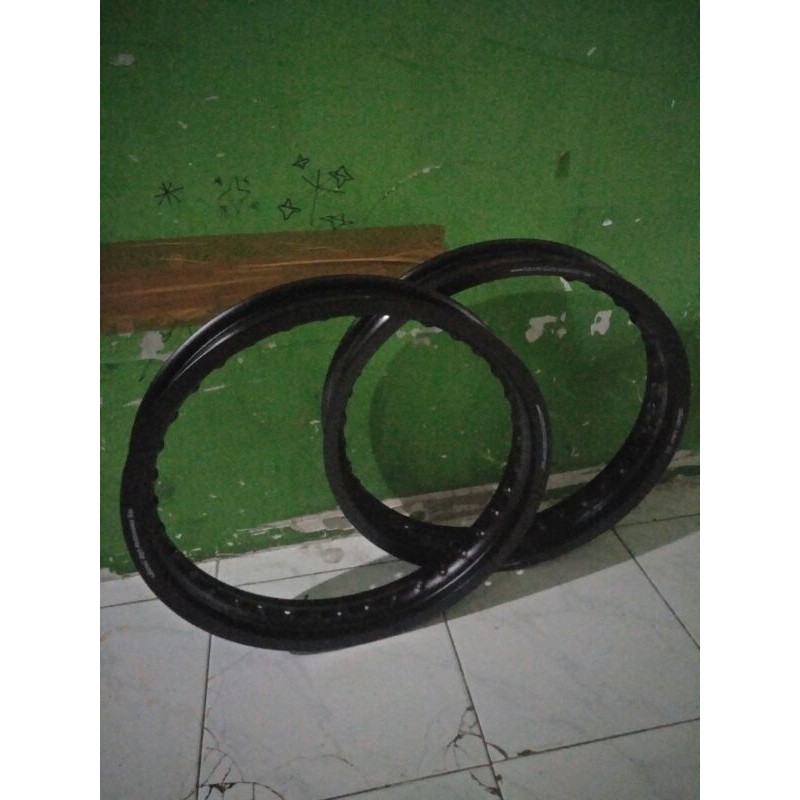 Velg wilwood hitam lebar ukuran 215-250 ring 17