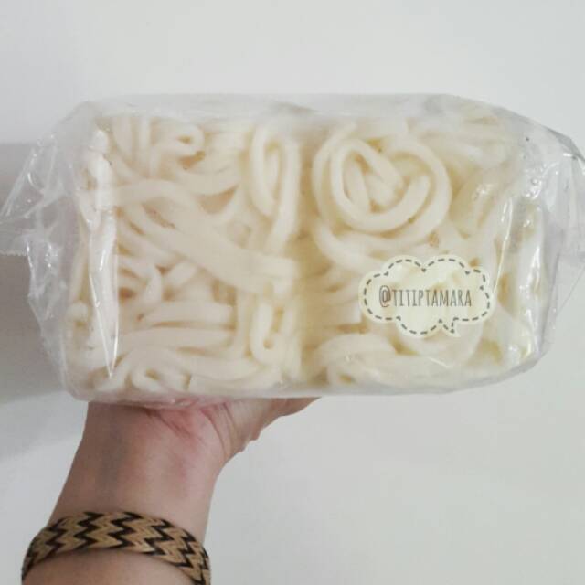 

200 gr 1 porsi mie udon frozen