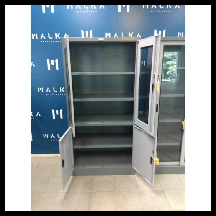 

BEST SELLER !!! LEMARI ARSIP PINTU 1/2 KACA KOMBINASI TOP CBHTN-C TERLARIS
