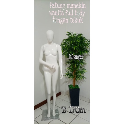 Patung manekin full body wanita alien tangan tekuk