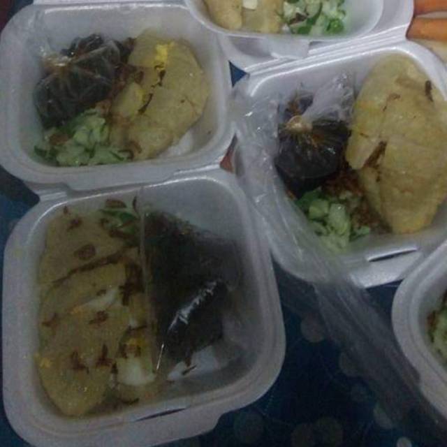 

Pempek kapal selam