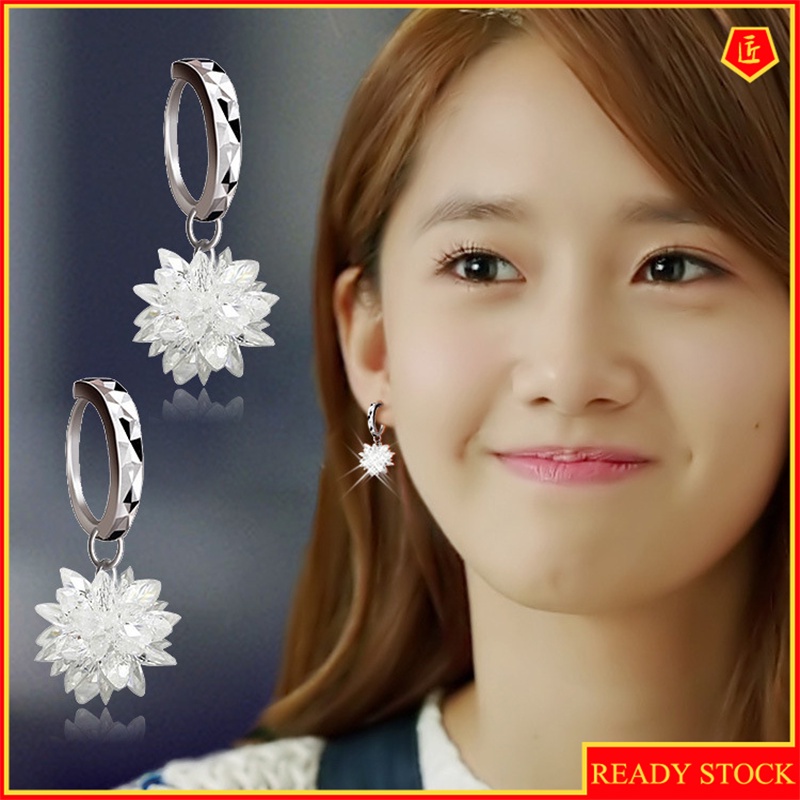 [Ready Stock]Fashion Simple Snowflake Earrings Elegant