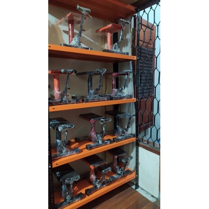 jackstand pijakan motor