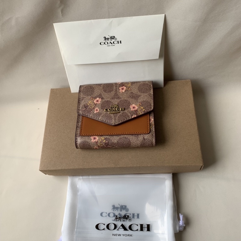 Coach Small Wallet In Signature Canvas With Floral Bow(67246)