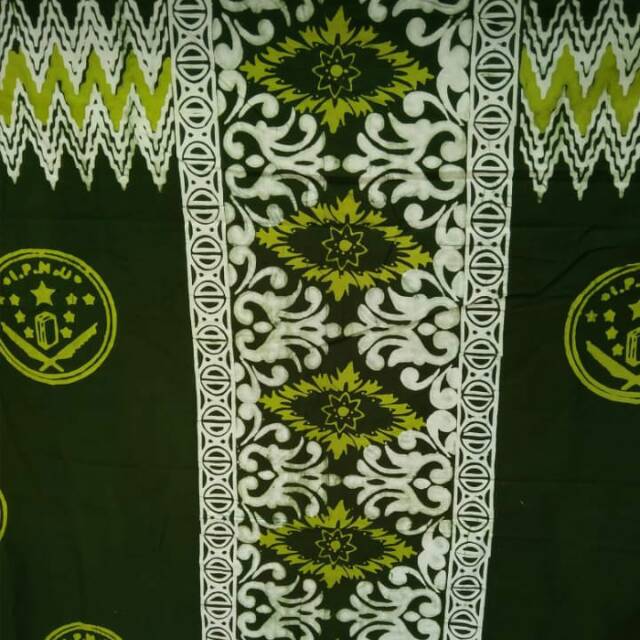 Sarung batik ipnu ippnu