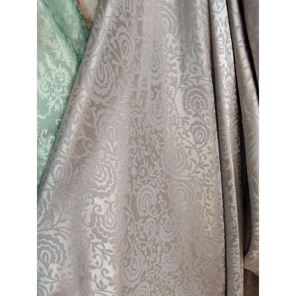 SEMI SUTRA/JAQUARD SILK/Harga per 1/2mtr(0.5)/Jaquard Gliter