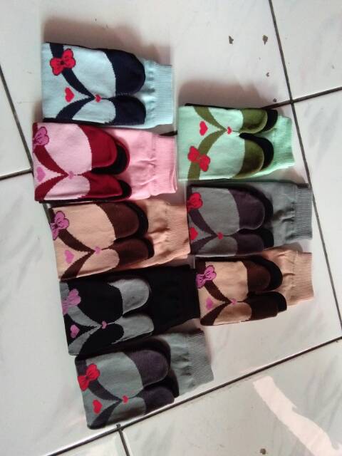 Kaos Kaki Jempol Motif Anak Perempuan SD Motif Random/Mix (Tapak Hitam Panjang Tebal, Murah, Size S)