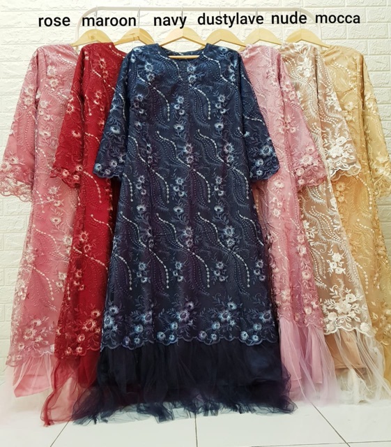 Danisha dress broklat tile