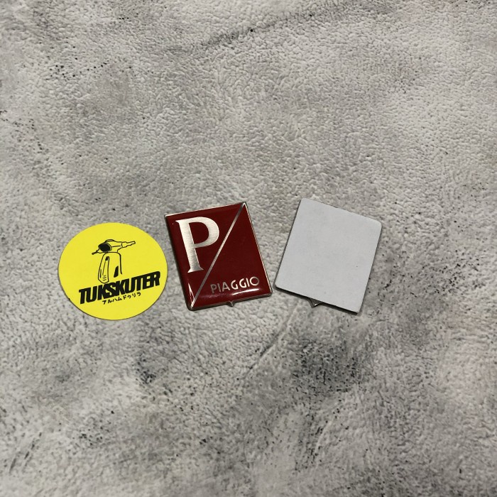 Emblem dasi Piaggio bahan plat Vespa Matic - Piaggio Red