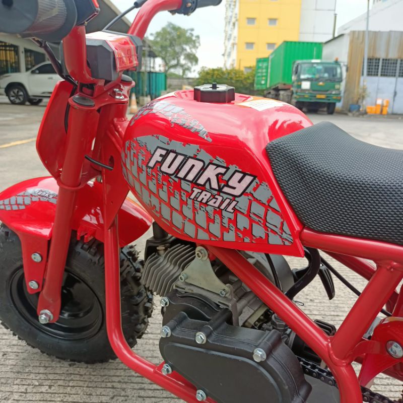 MOTOR FUNKY MODEL TERBARU MESIN 2TAK 50CC  BEBAN 75KG