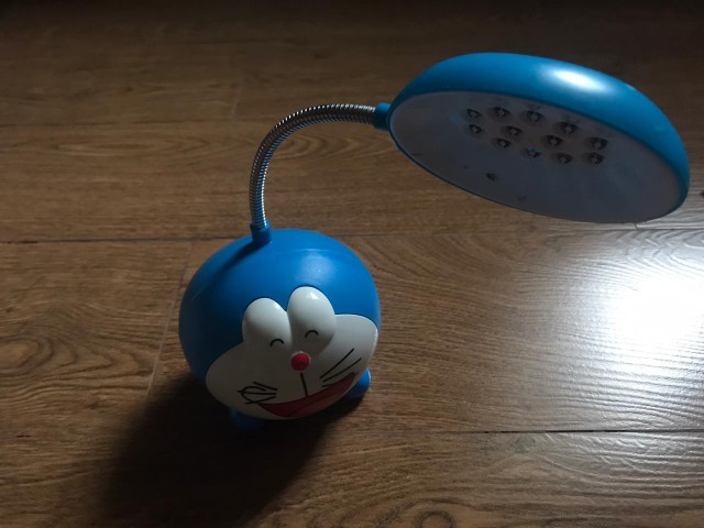 Lampu Belajar Karakter Led.