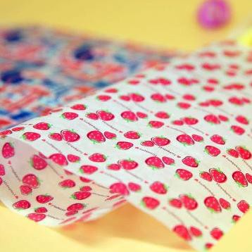 

mgu...!297AN Food Grade Wax Paper Kertas Minyak Makanan (50 kertas /box) - Strawberry 1