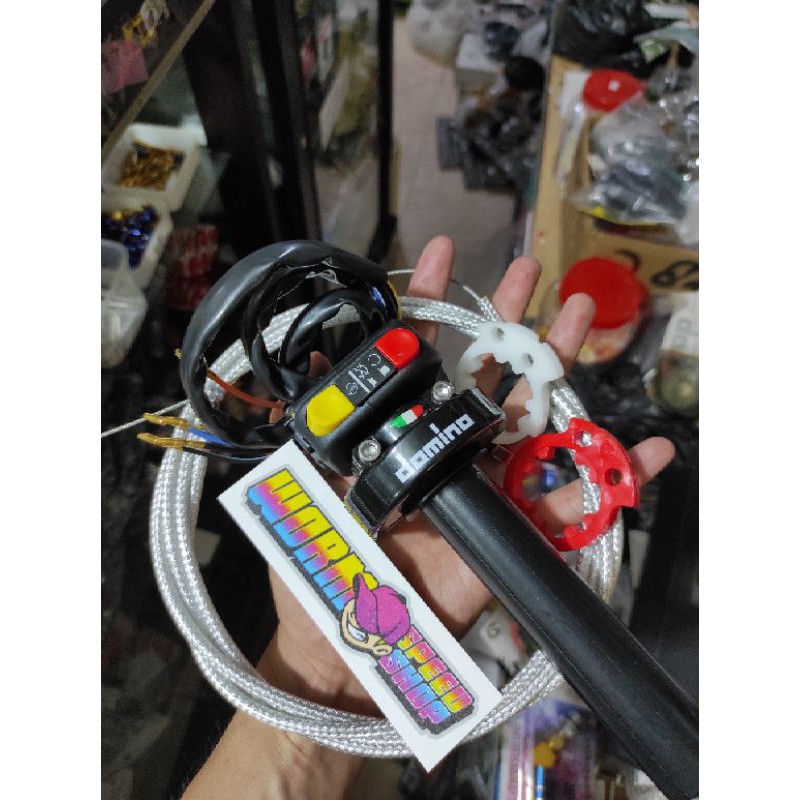 Gas Spontan Domino Black 2 Kabel Tebal Set Dengan Saklar Kabel Gas Serat Karbon