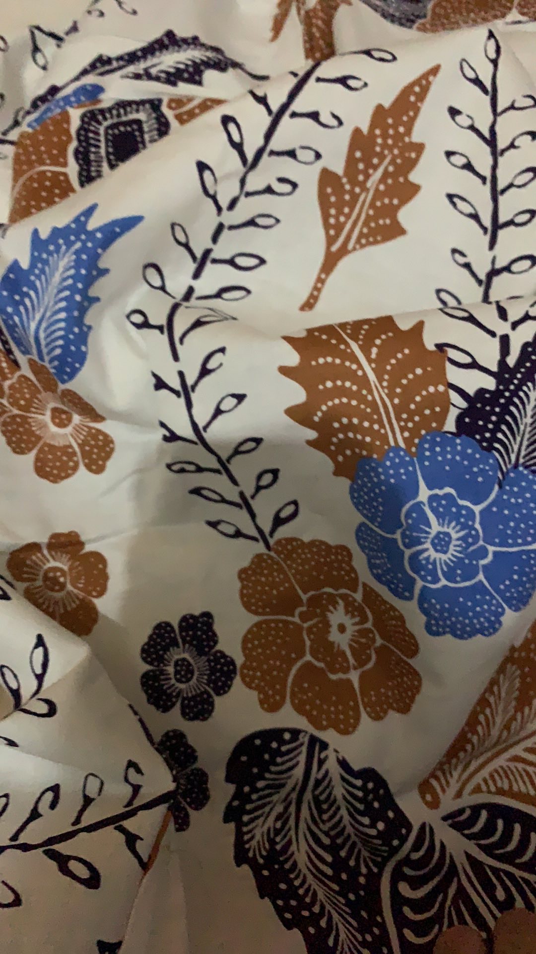 Aria - Long Swan Top / Atasan Batik Wanita Lengan Panjang