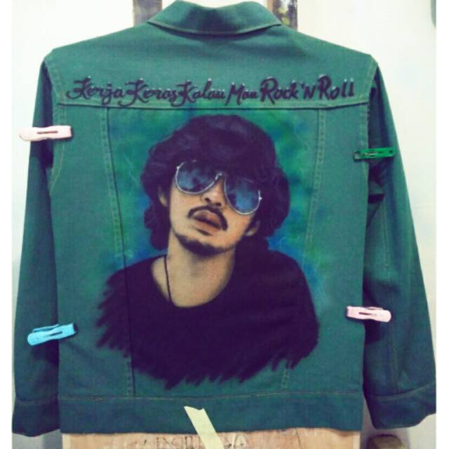 

Levis lukis airbrush