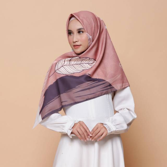 KERUDUNG SEGI EMPAT PRINTING MOTIF JILBAB SEGIEMPAT HIJAB SEGIEMPAT SCARF CENDANA