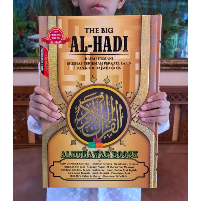 alquran besar tajwid warna perkata latin,al quran terjemah jumbo,quran lansia alhadi