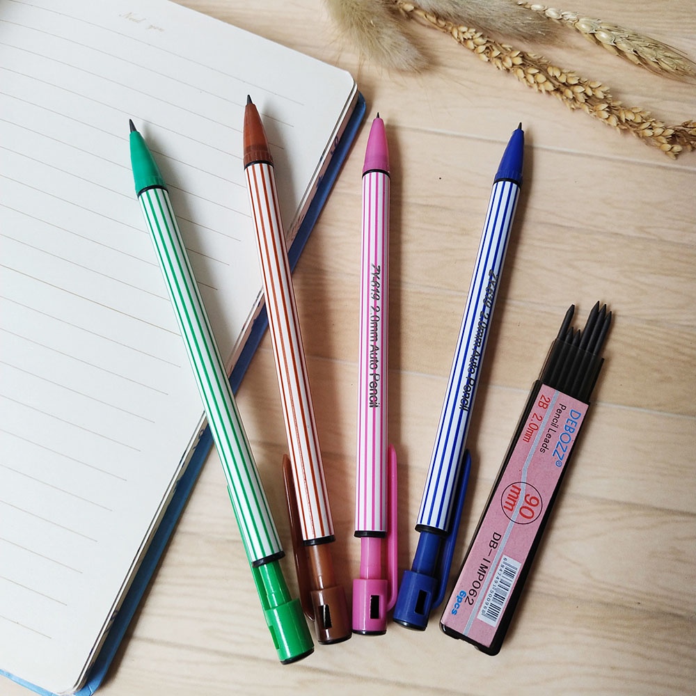 

Pensil Mekanik 2mm + Rautan Diujung Pensil - Motif