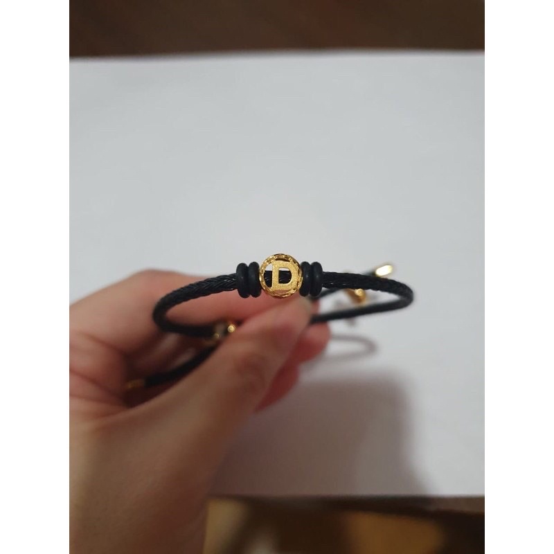 Gelang tali dan liontin huruf D elegant emas asli