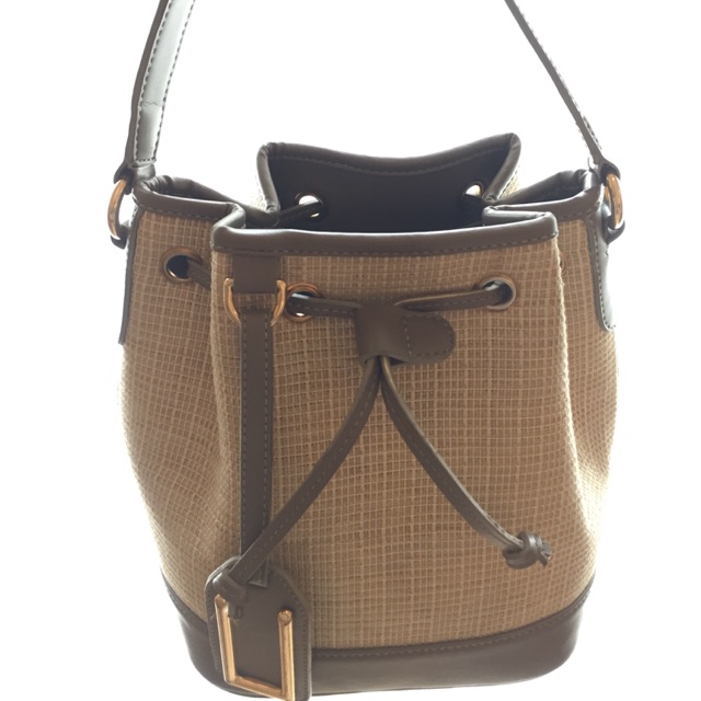 Josvli - Narha Bucket Bag