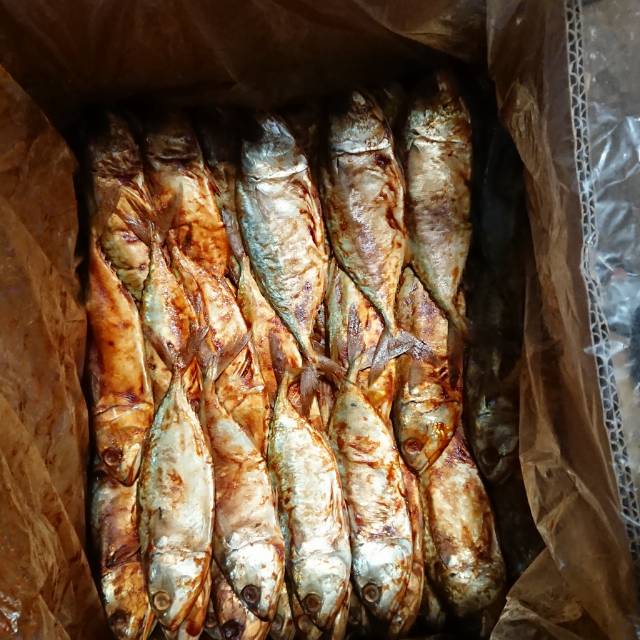 

ikan asin peda merah asli