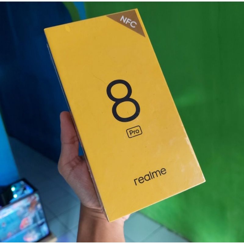Realme 8 Pro 8/128 GB Garansi Resmi