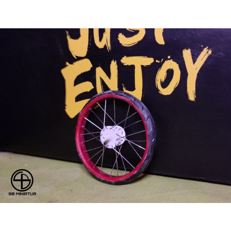 miniatur velg motor  6cm