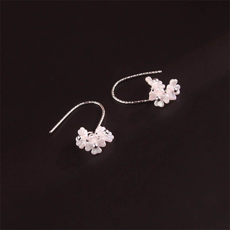 Anting Tusuk Motif Bunga Bahan Sterling Silver 925 Untuk Wanita