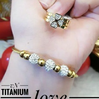 Titanium Set Gelang Serut Dan Cincin Wanita 357