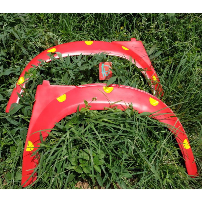 Spakbor Depan Truk Canter