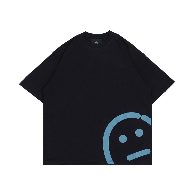 FAITH FADE Peeking Pokey Black Oversized Tee