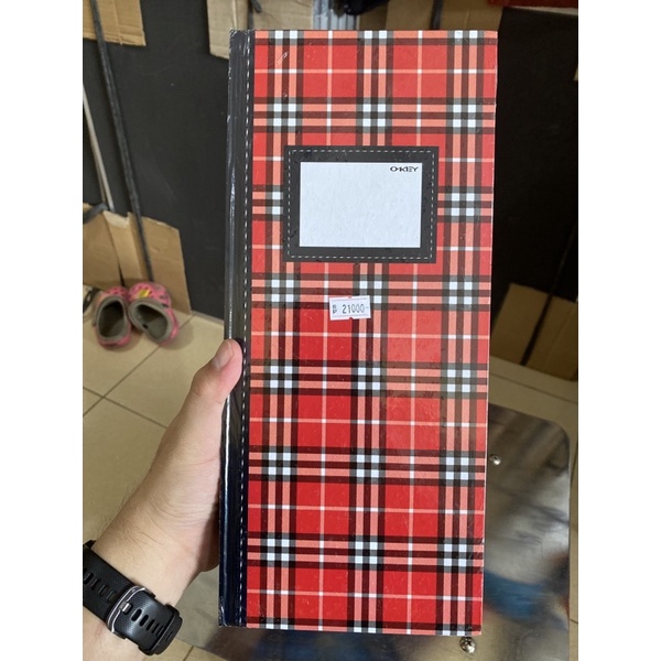 

Buku Folio Baster 100 lembar (pcs)
