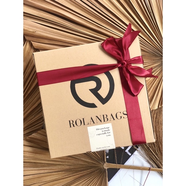 

PAKET HAMPERS
