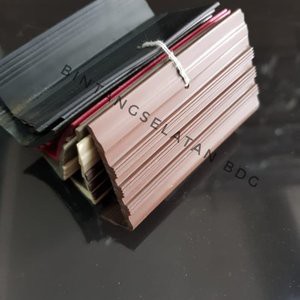 KARET TANGGA ANTI SELIP LIST TRAP TANGGA KARET TANGGA 4 METER