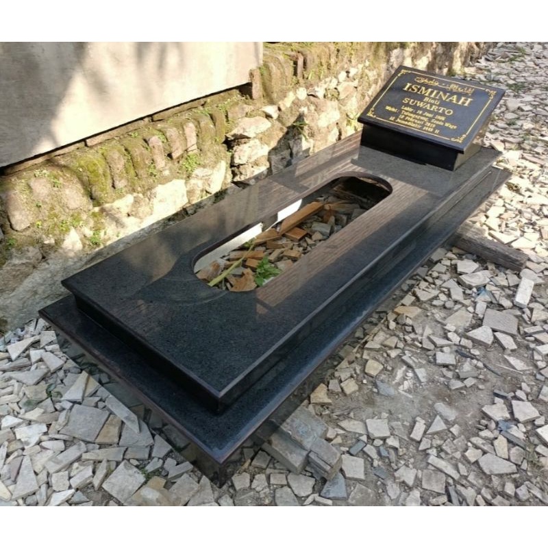 Kijingan Makam Granit Model Pahlawan