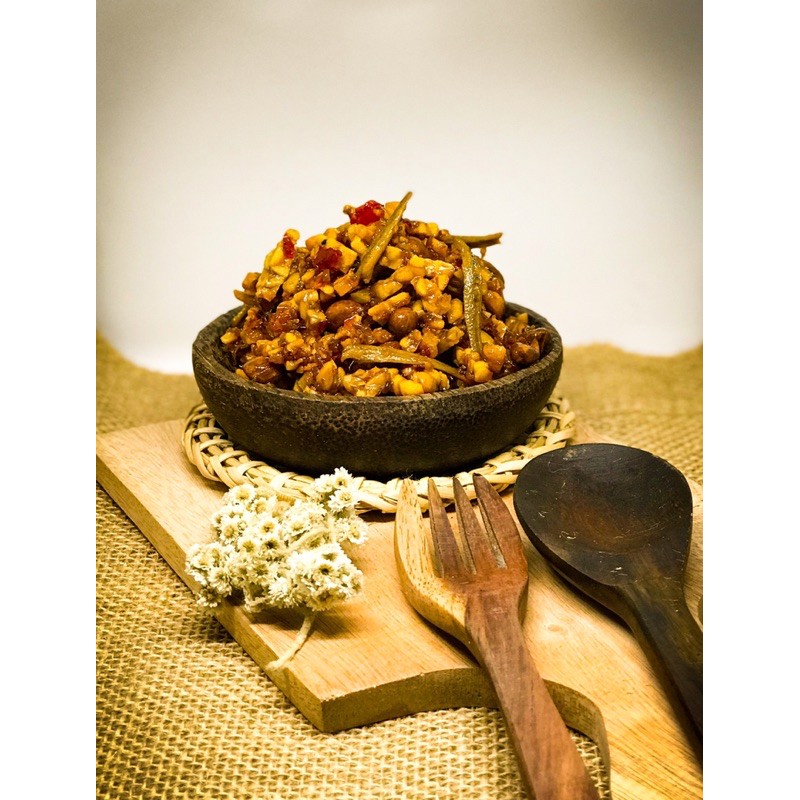 

KERING TEMPE DENGAN KACANG DAN TERI YANG MELIMPAH by PRIMADONA SAMBAL