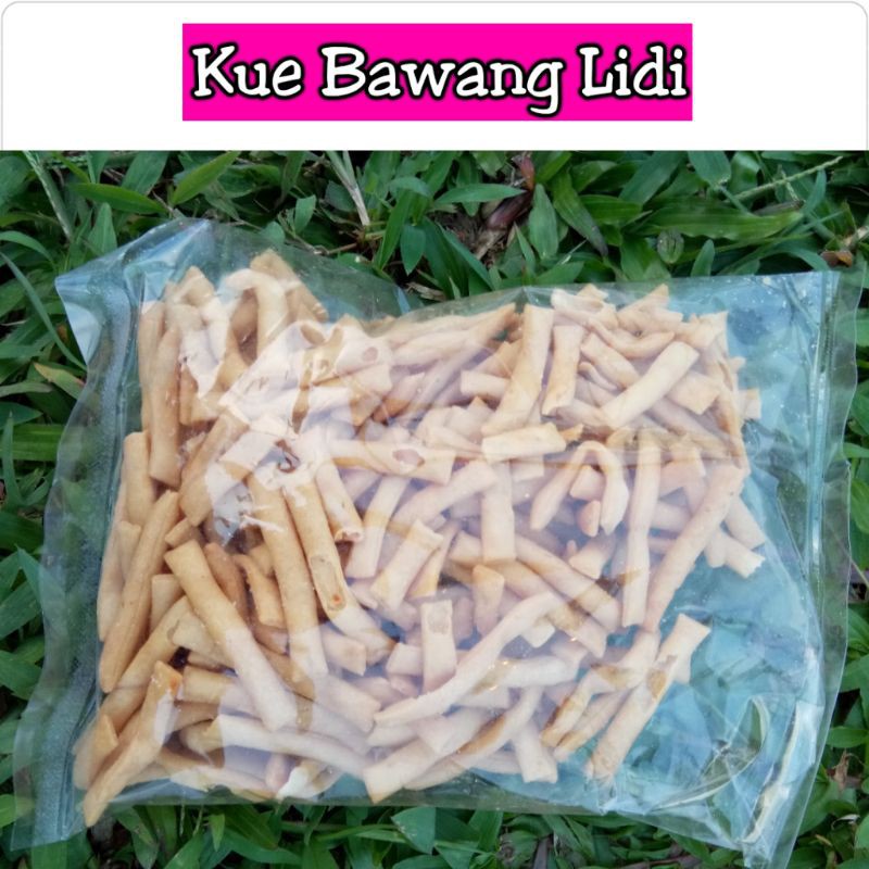 

Kue Bawang Lidi 500 gram