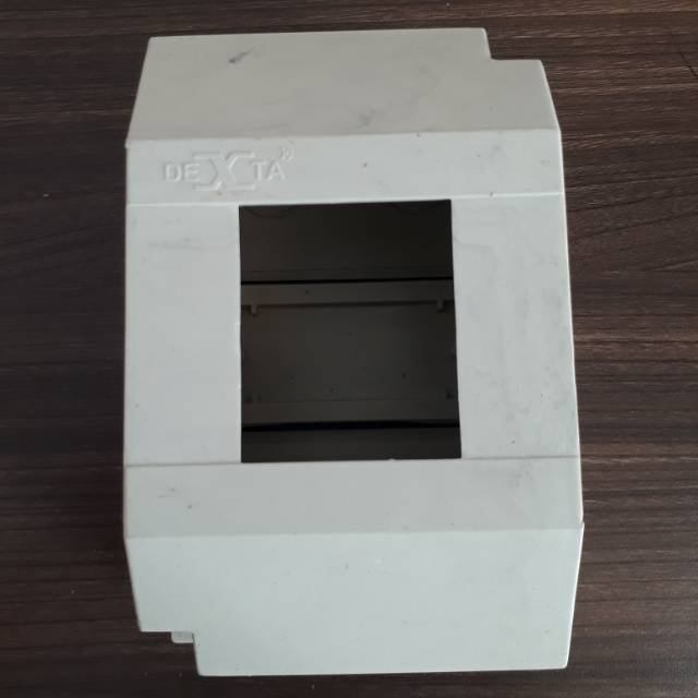 Dexta box mcb 2 grup biasa