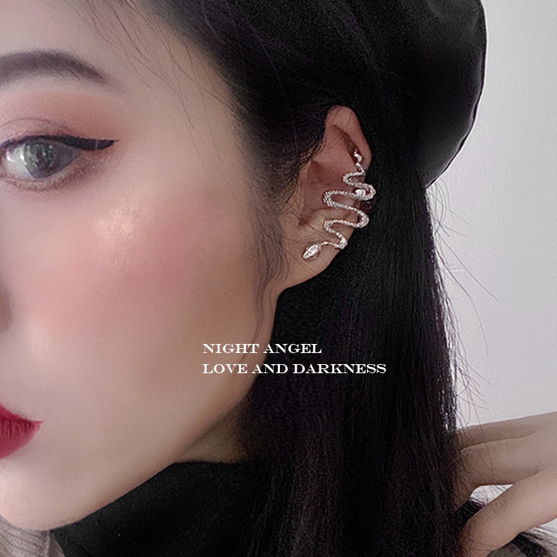 Anting Tusuk Bentuk Ular Gaya Punk Untuk Wanita