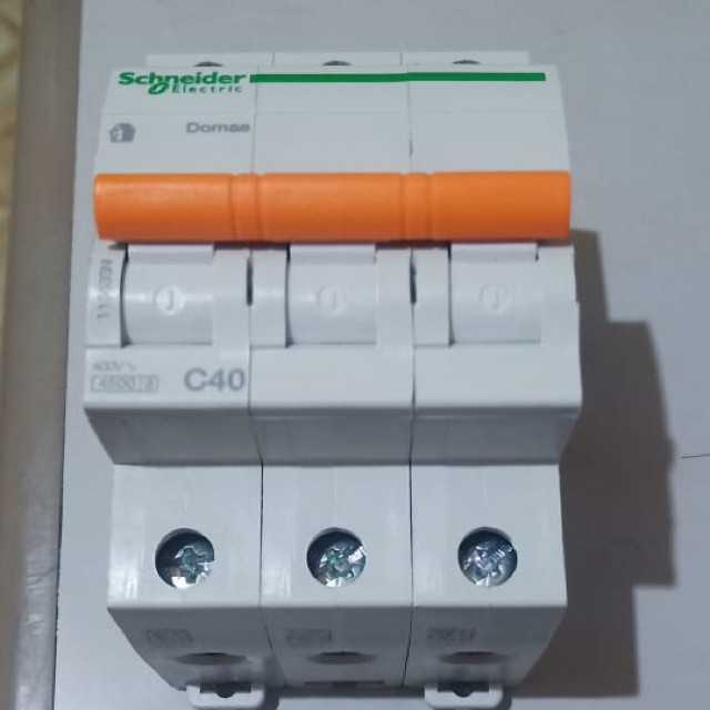 MCB 3phase 40A Schneider