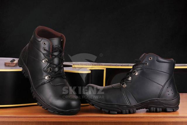 Sepatu pria I Akando Dynamite VC safety Original skienz