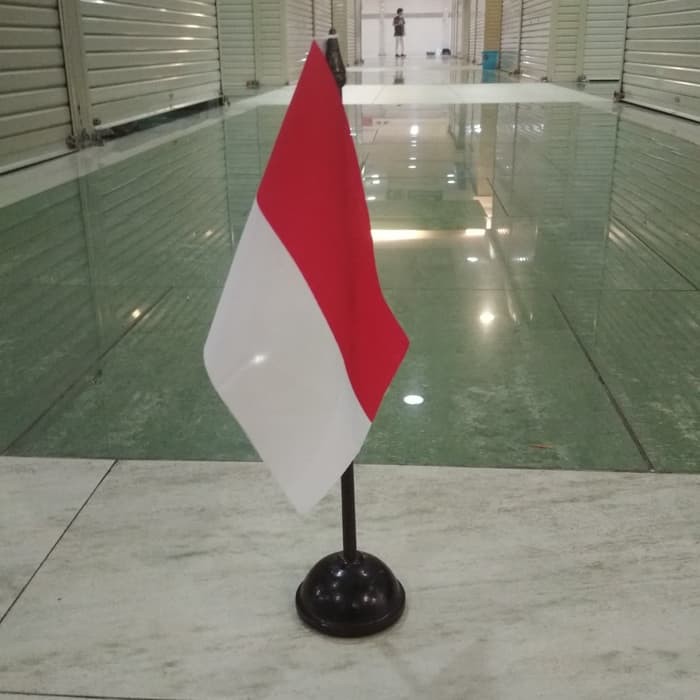 Jual Jual Bendera Meja Merah Putih Indonesia Plus Tiang Kayu Dan