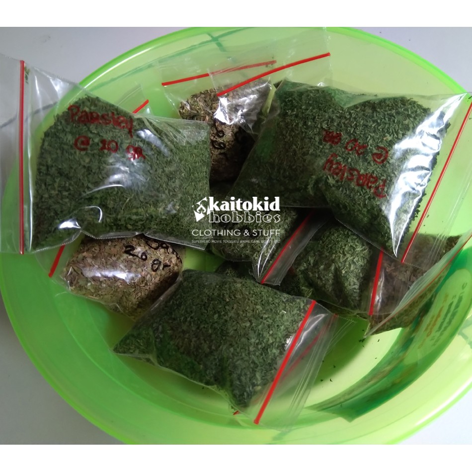 

Parsley Bubuk Dry Flakes 20 gram Daun Peterseli Kering bumbu tabur