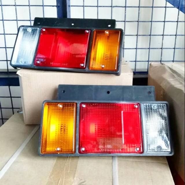 Lampu Stop Belakang Isuzu Elf , Giga